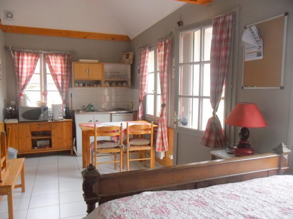 Gite Hotel Chambre D' Hotes Et Roulottes Et Du Ternois Saint-Pol-sur-Ternoise Værelse billede